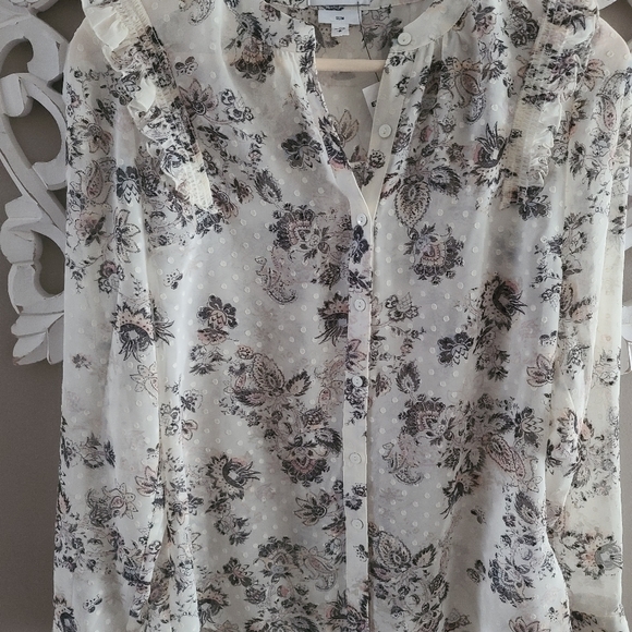 Express Button Up - Picture 8 of 9